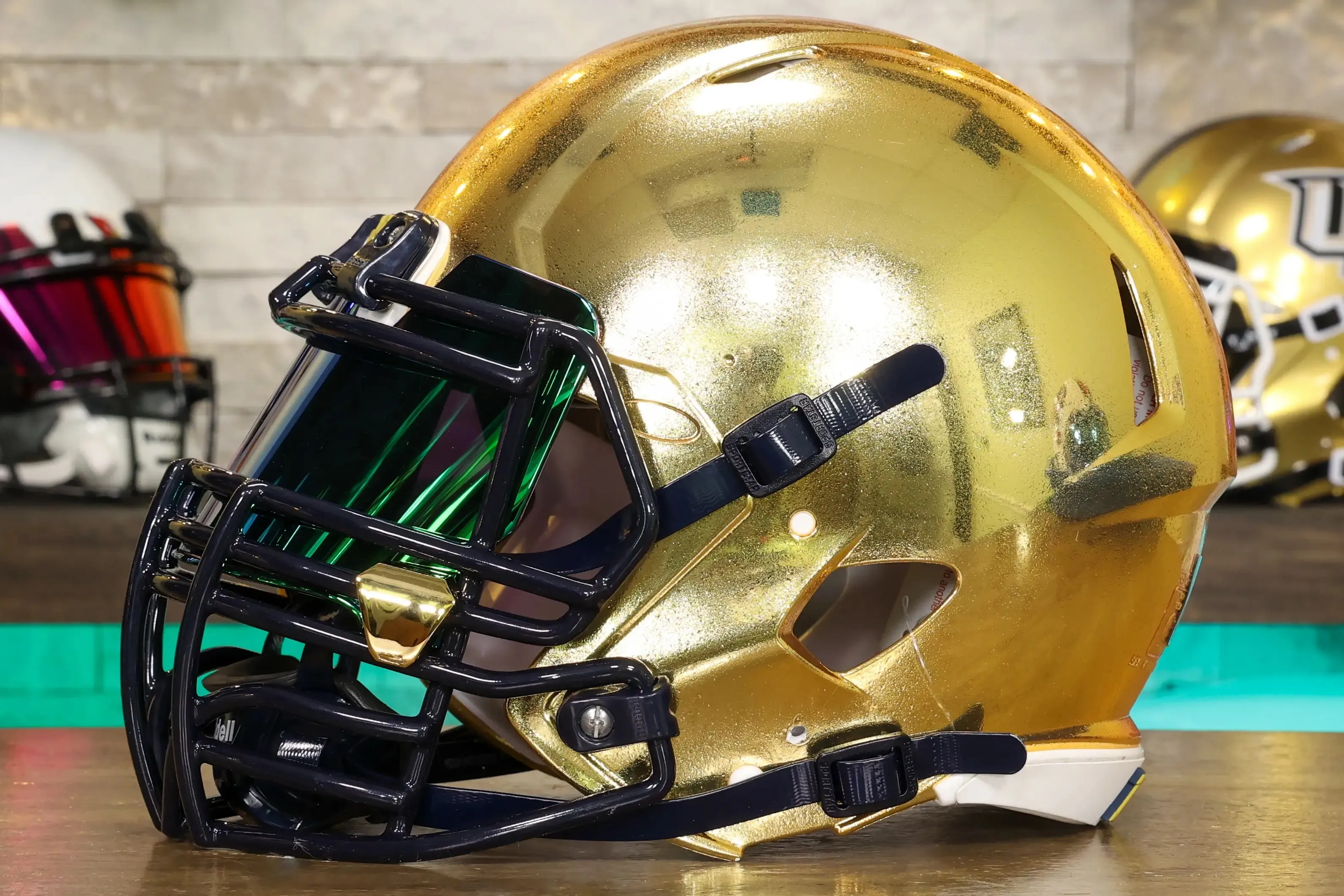 Notre Dame Fighting Irish Riddell Speed Authentic Helmet - GG Edition 02541