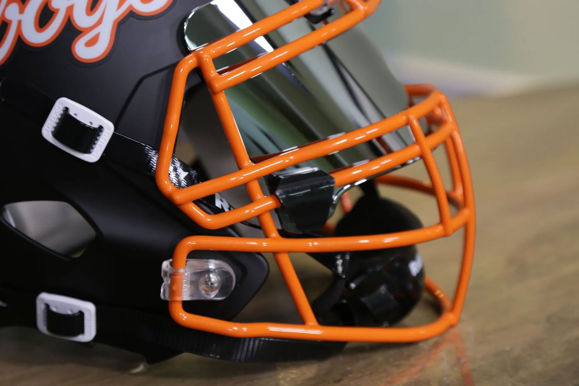 Oklahoma State Cowboys Riddell Speed Display Helmet - GG Edition 00285