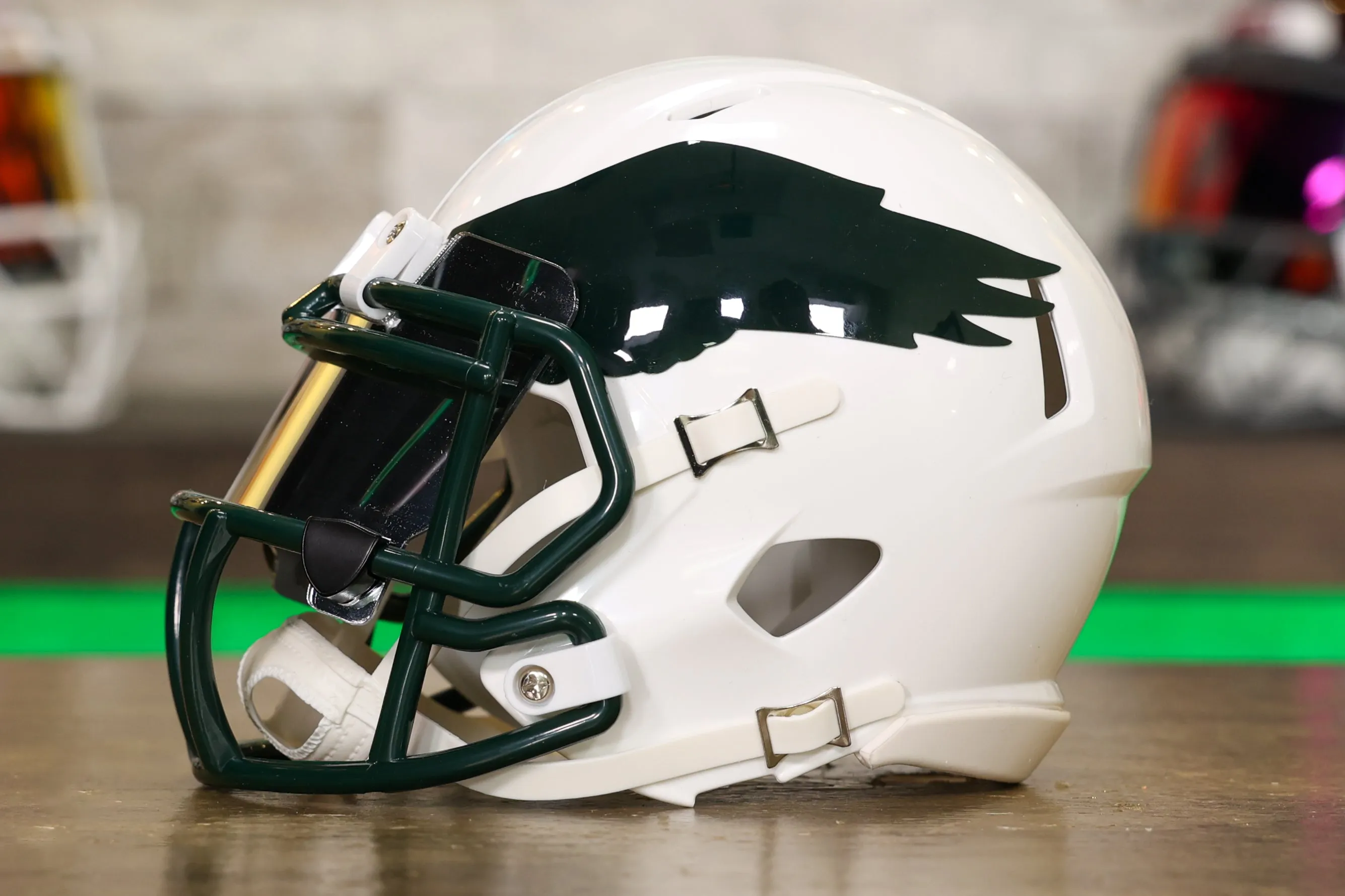 Philadelphia Eagles Riddell Speed Mini Helmet - GG Edition