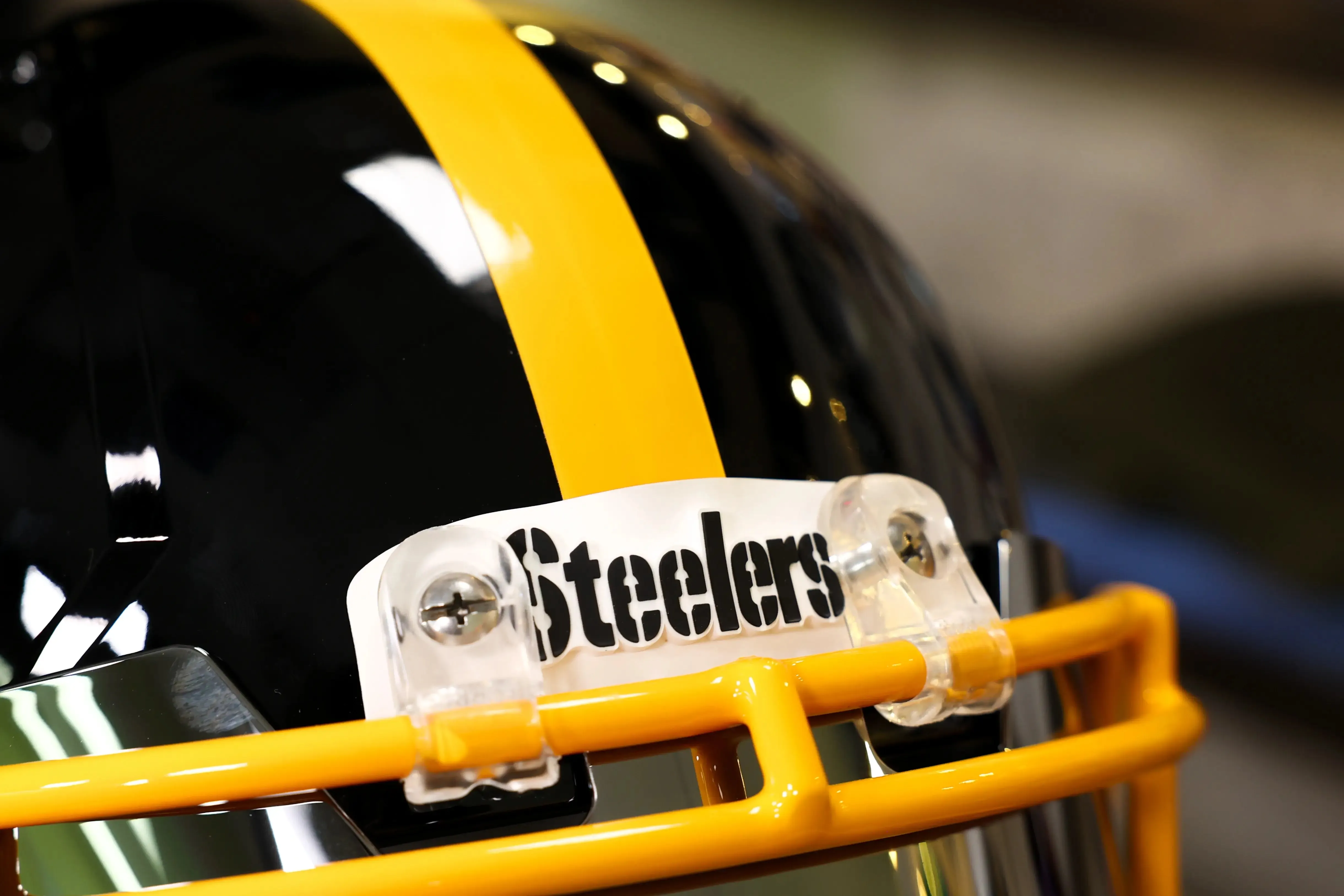 Pittsburgh Steelers Riddell Speed Display Helmet - GG Edition