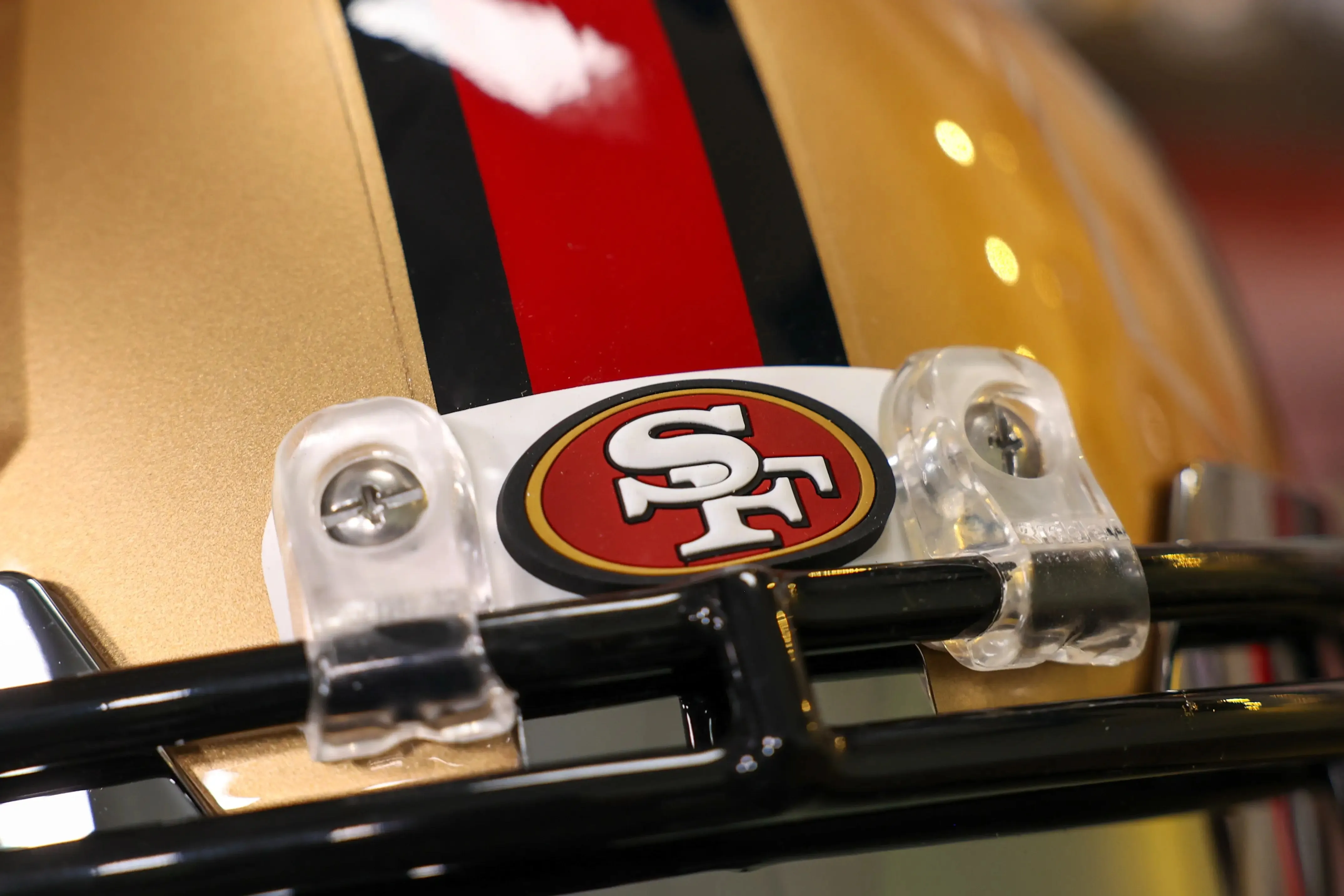 San Francisco 49ers Riddell Speed Display Helmet - GG Edition 02724