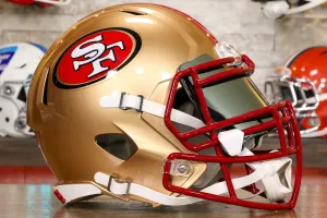San Francisco 49ers Riddell Speed Display Helmet - GG Edition