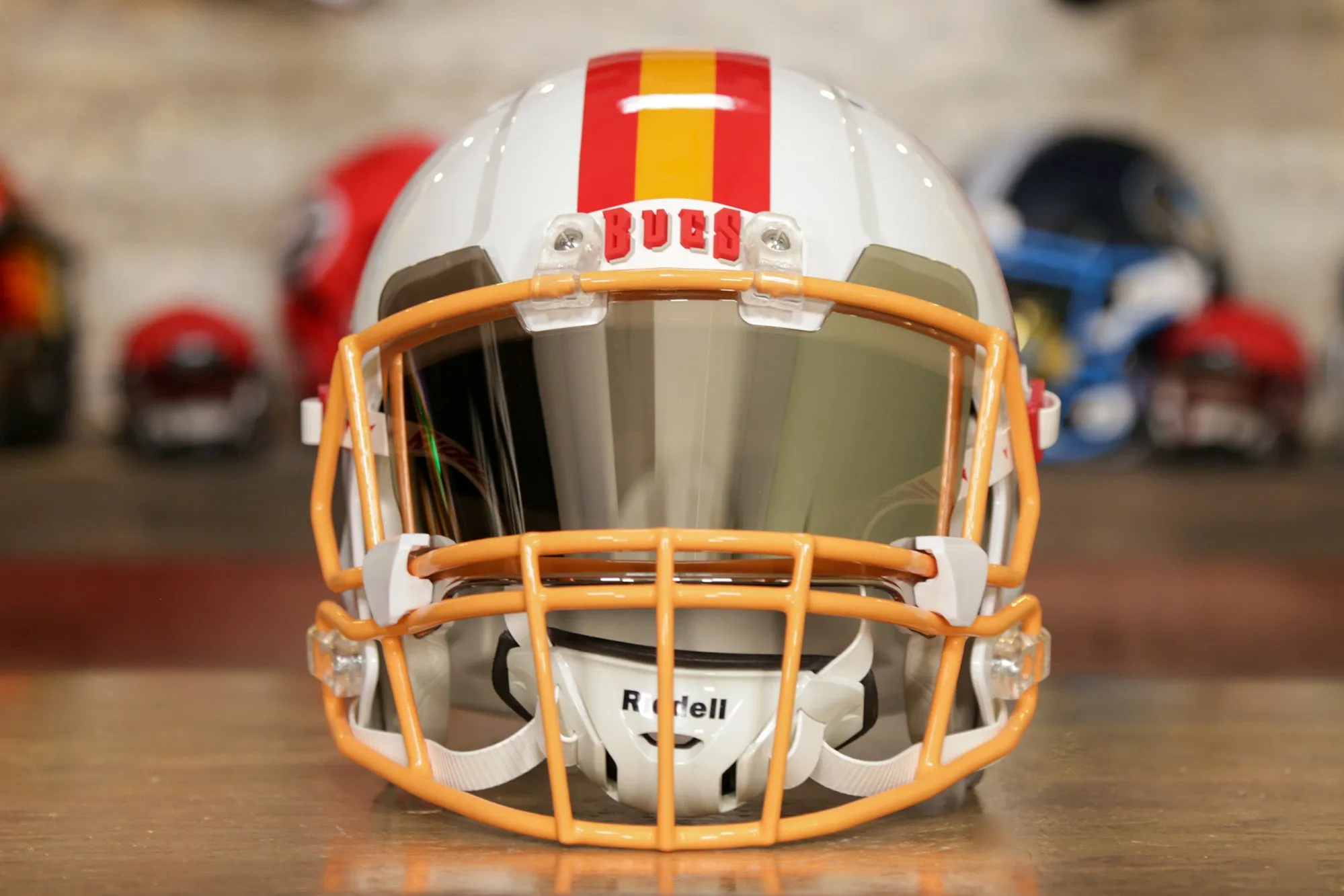 Tampa Bay Buccaneers Riddell Speed Display Helmet - GG Edition 00287