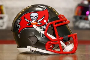 Tampa Bay Buccaneers Riddell Speed Mini Helmet - GG Edition