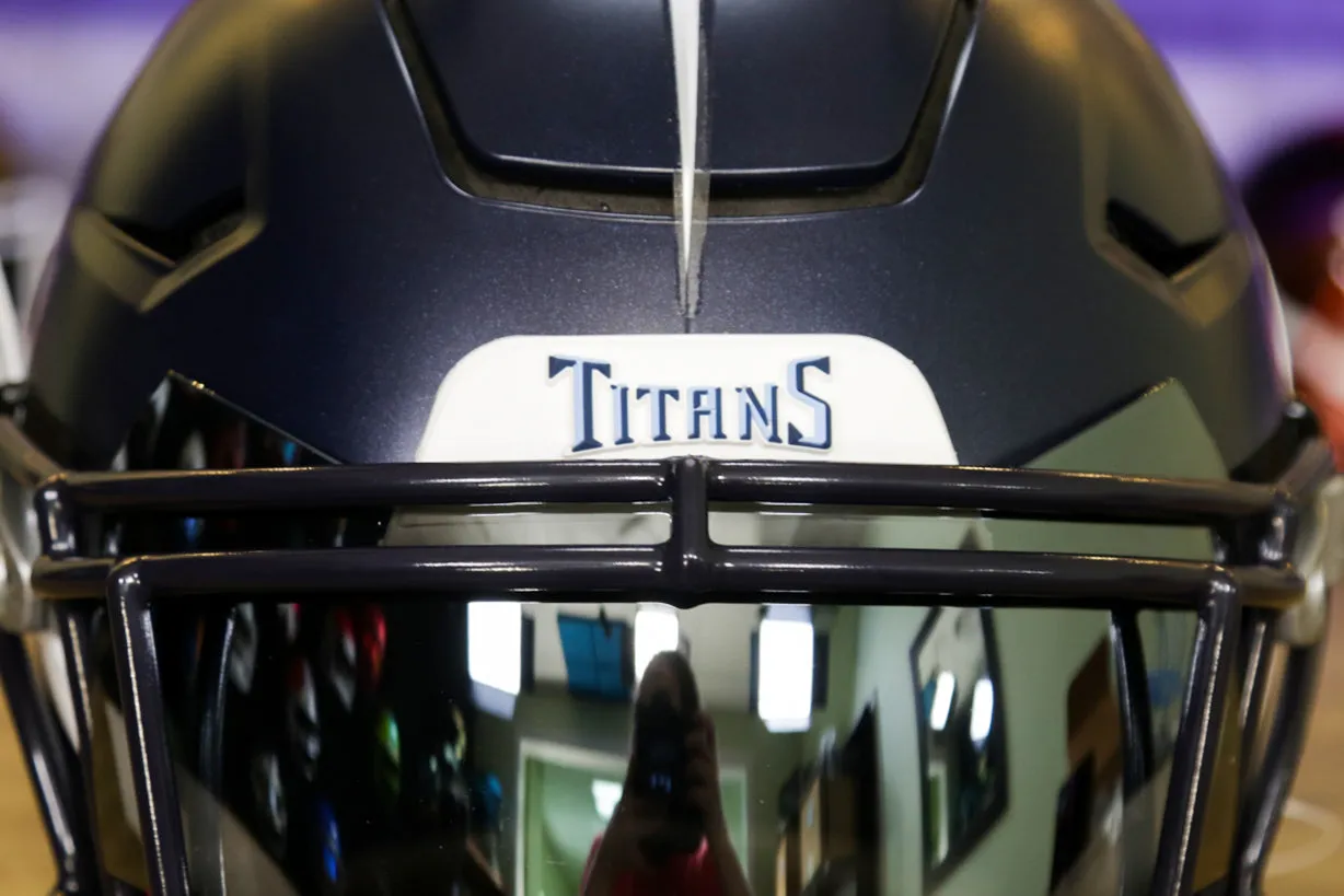Tennessee Titans Riddell SpeedFlex Helmet - GG Edition 00061