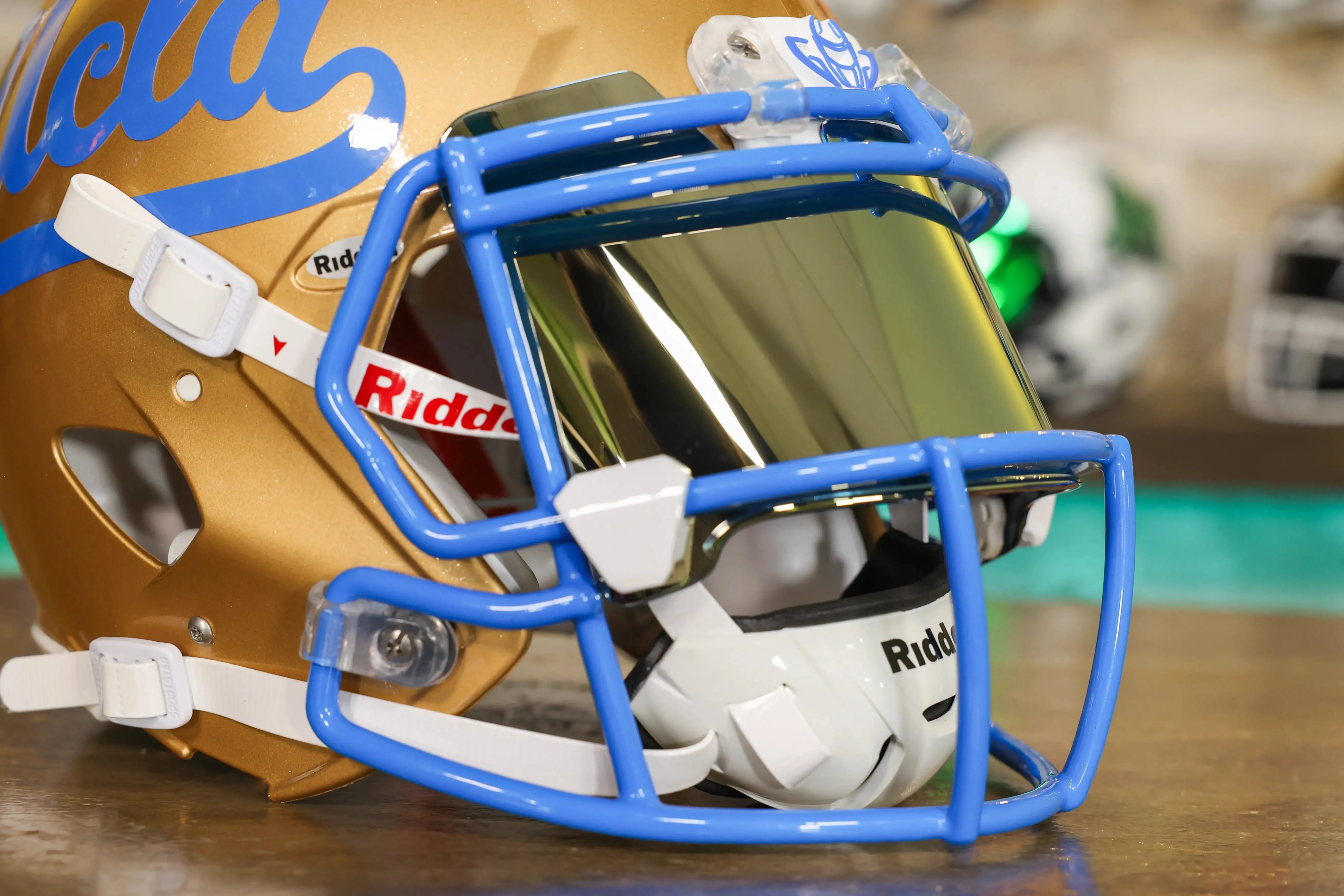 UCLA Bruins Riddell Speed Authentic Helmet - GG Edition 02001